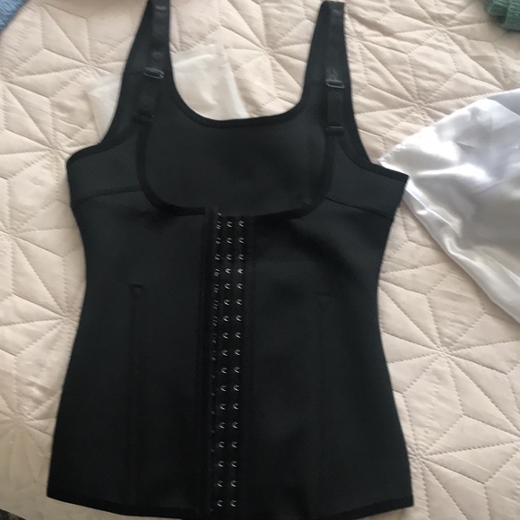Waist Trainer Corset. Body Shaper - Picture 4 of 4